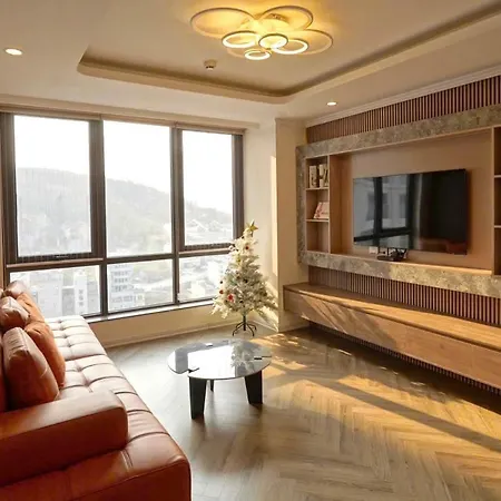 Happy Home